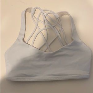 Free to be wild light support lululemon sports bra